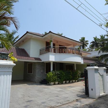 Pinky'S Villa Thiruvananthapuram Exteriér fotografie