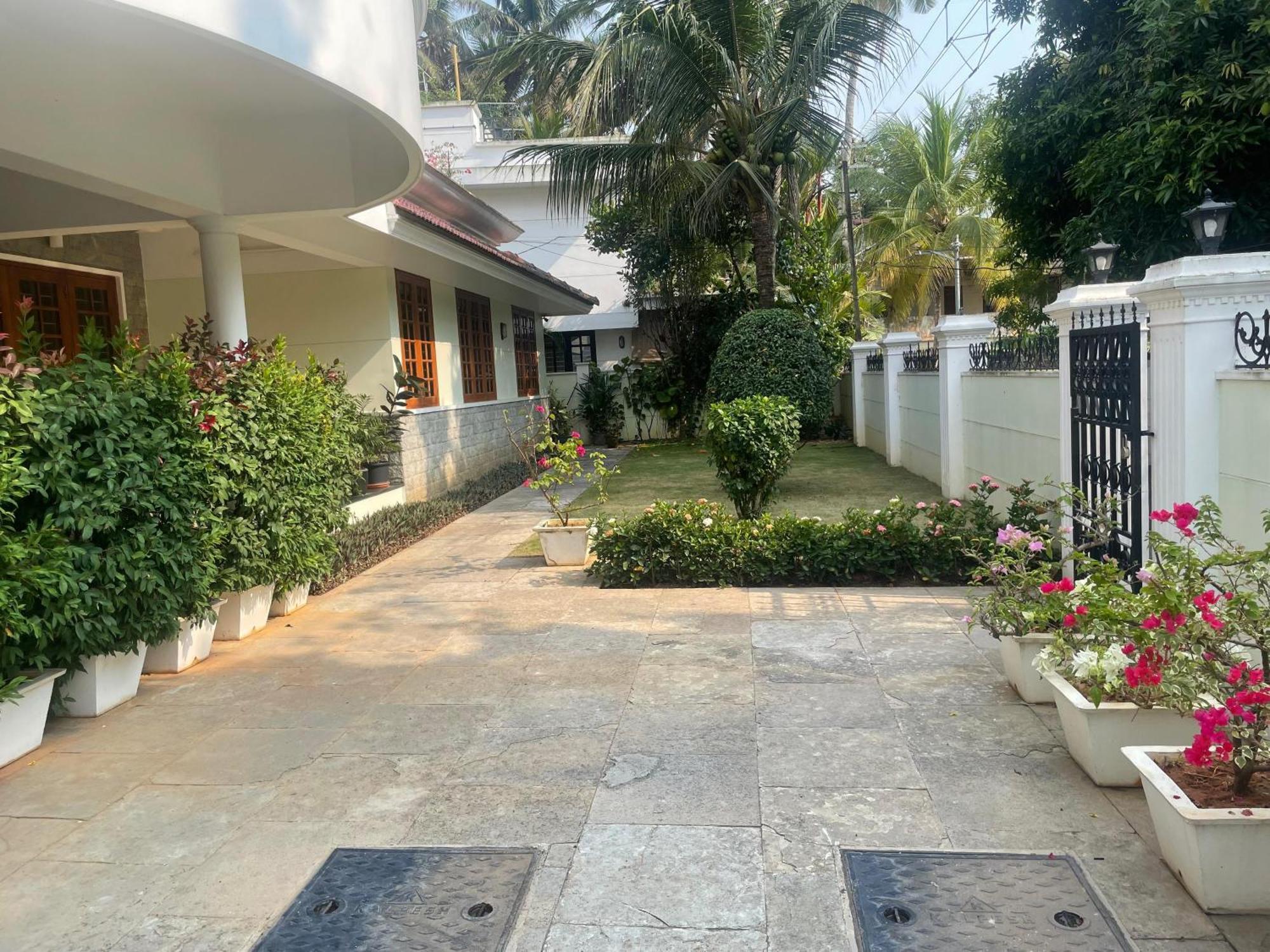 Pinky'S Villa Thiruvananthapuram Exteriér fotografie